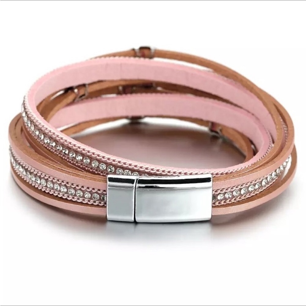 Genuine leather pink wrap bracelet with magnetic closure. New - Picture 7 of 8